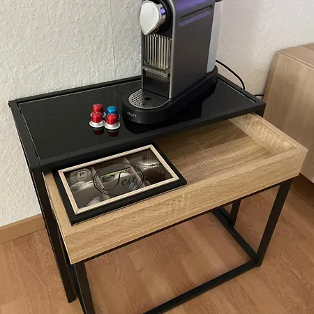 Guenstiges Schalke Apartamento *